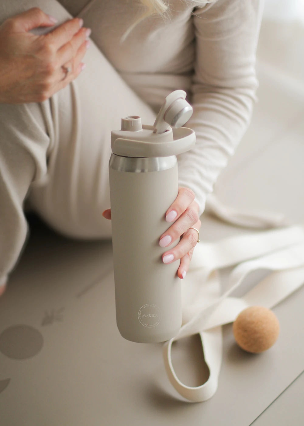 Aya & Ida 700ml Sports Bottle | Various Colours - Lifestory