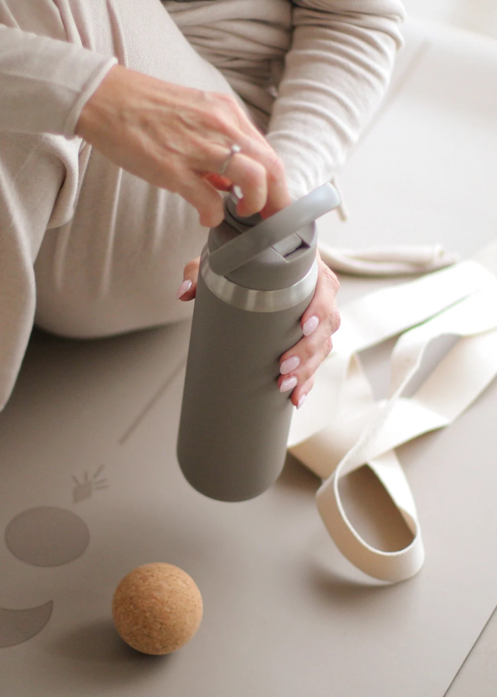 Aya & Ida 700ml Sports Bottle | Various Colours - Lifestory