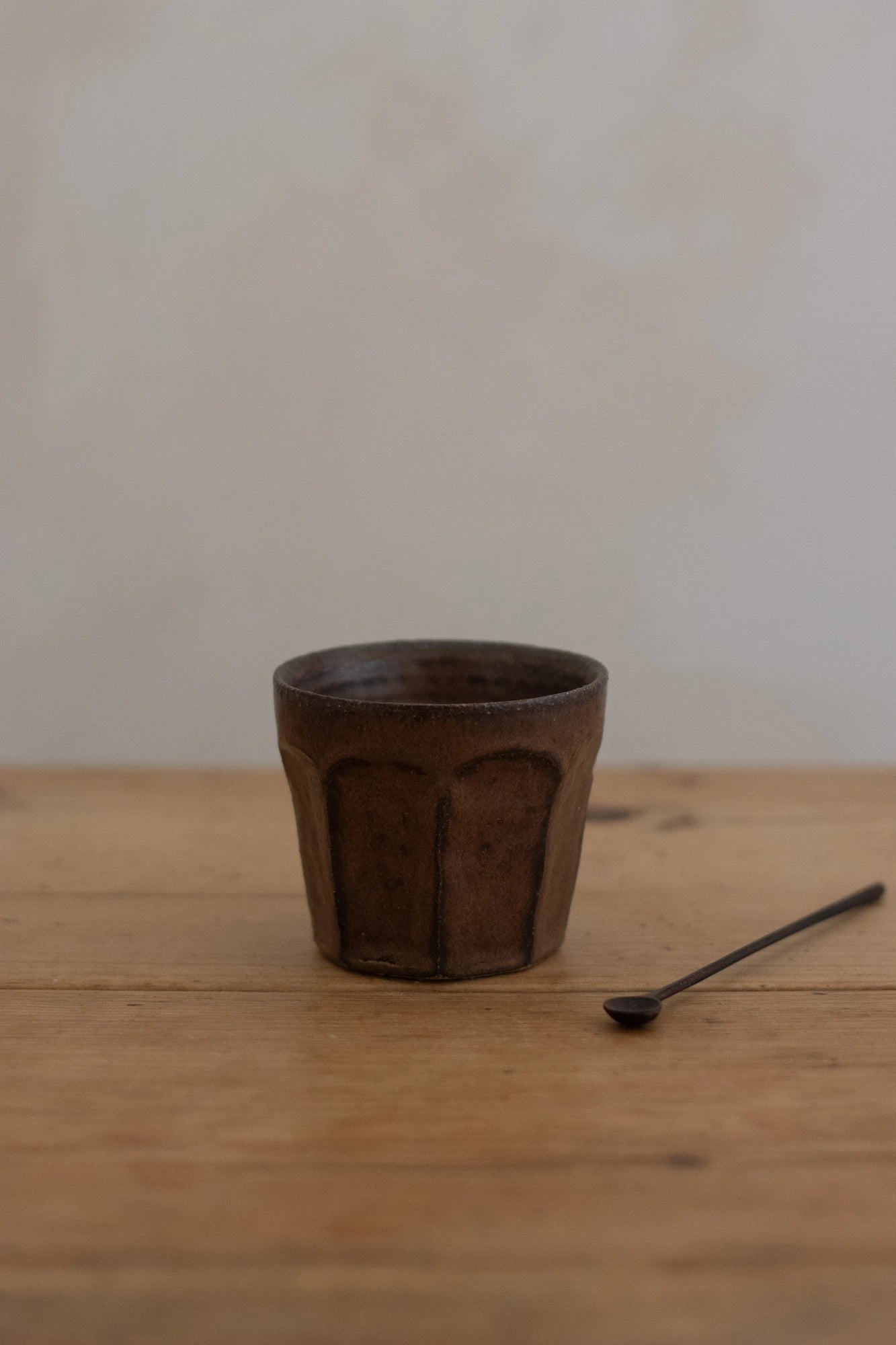 Faceted Cup in Bark Glaze by Blanc Ceramics - Lifestory