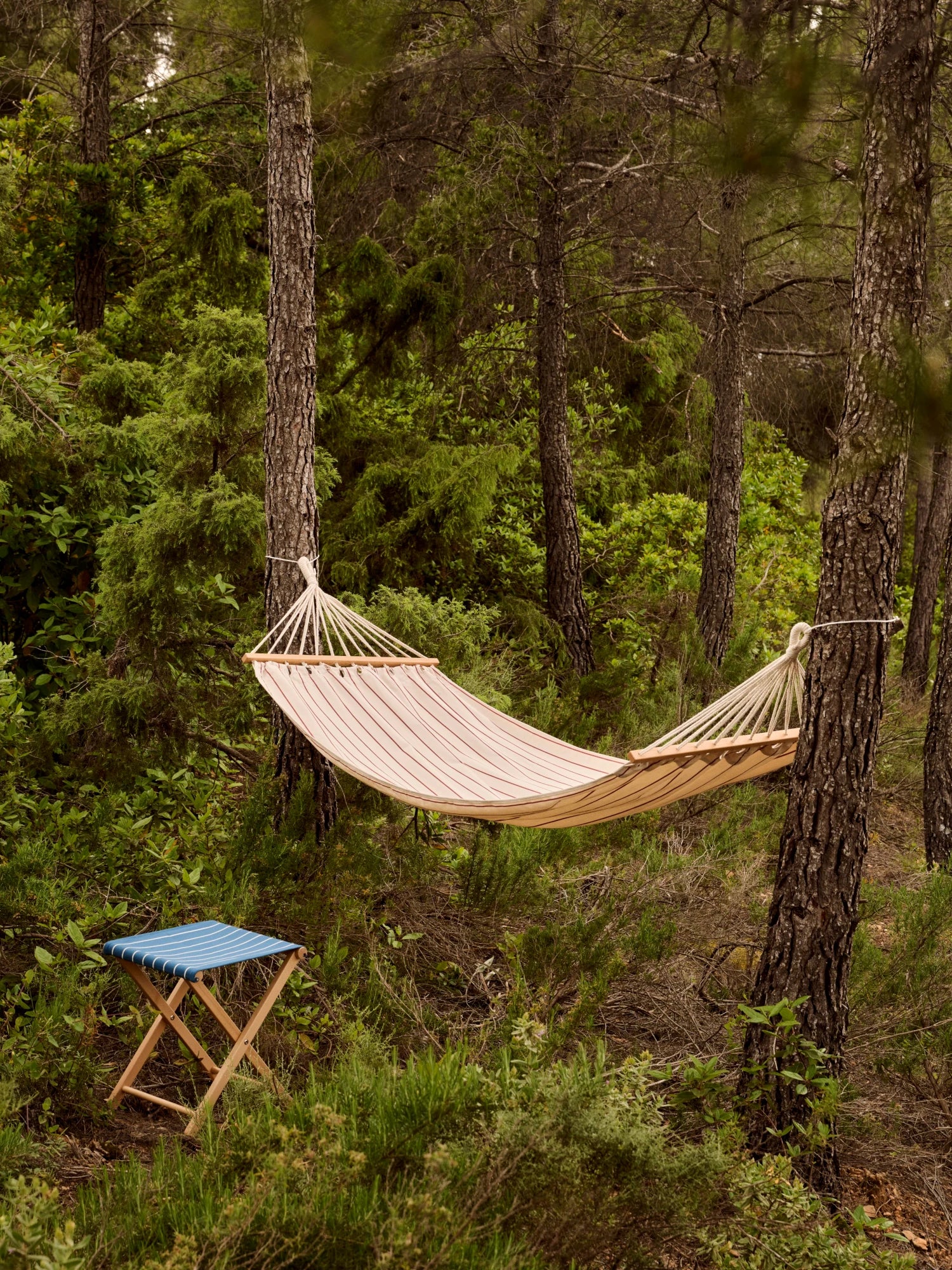 HAY Outdoor Market Hammock in Beech & Recycled Poly - Lifestory
