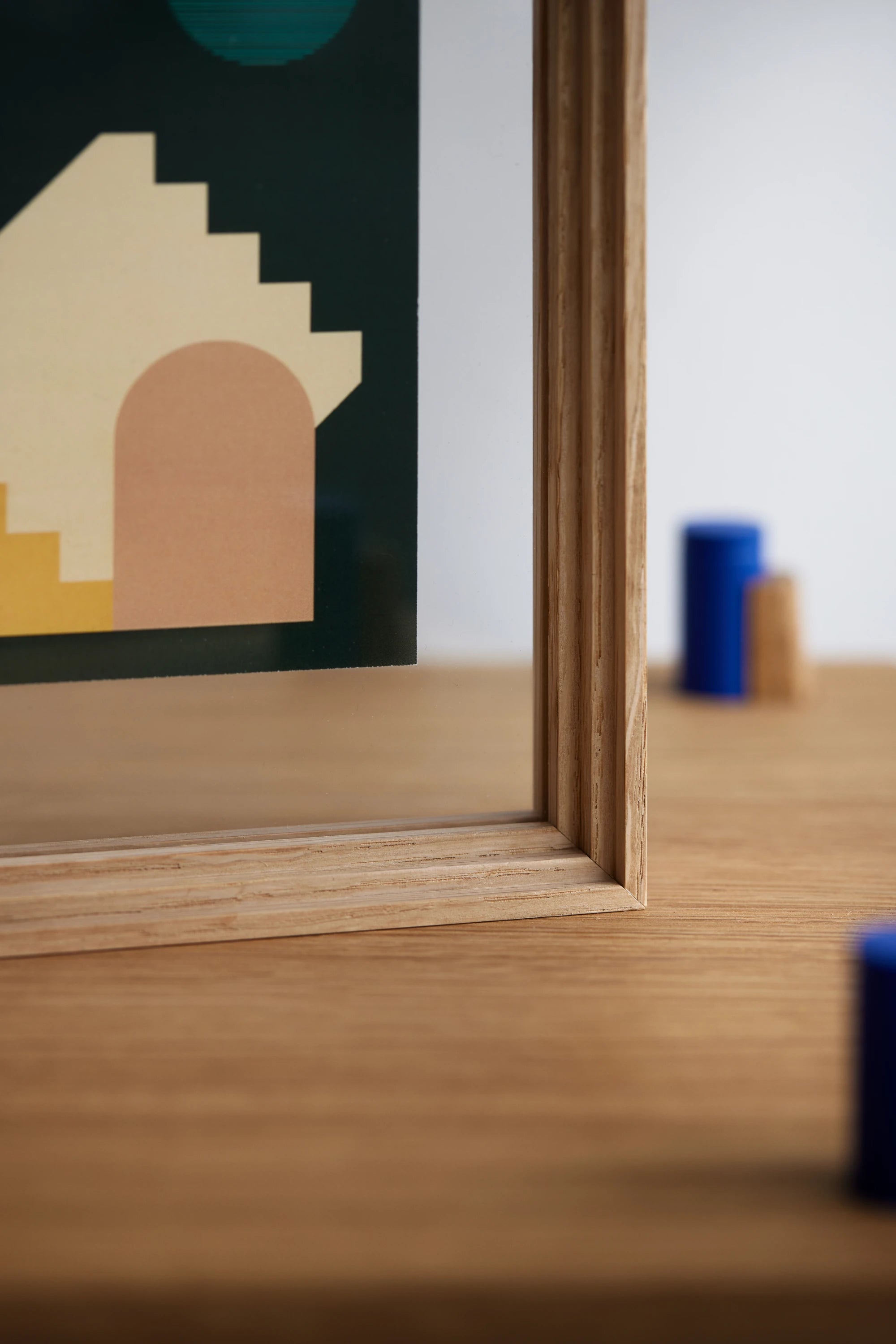 Moebe A5 Standing Frame in Oak at Lifestory up close corner detail