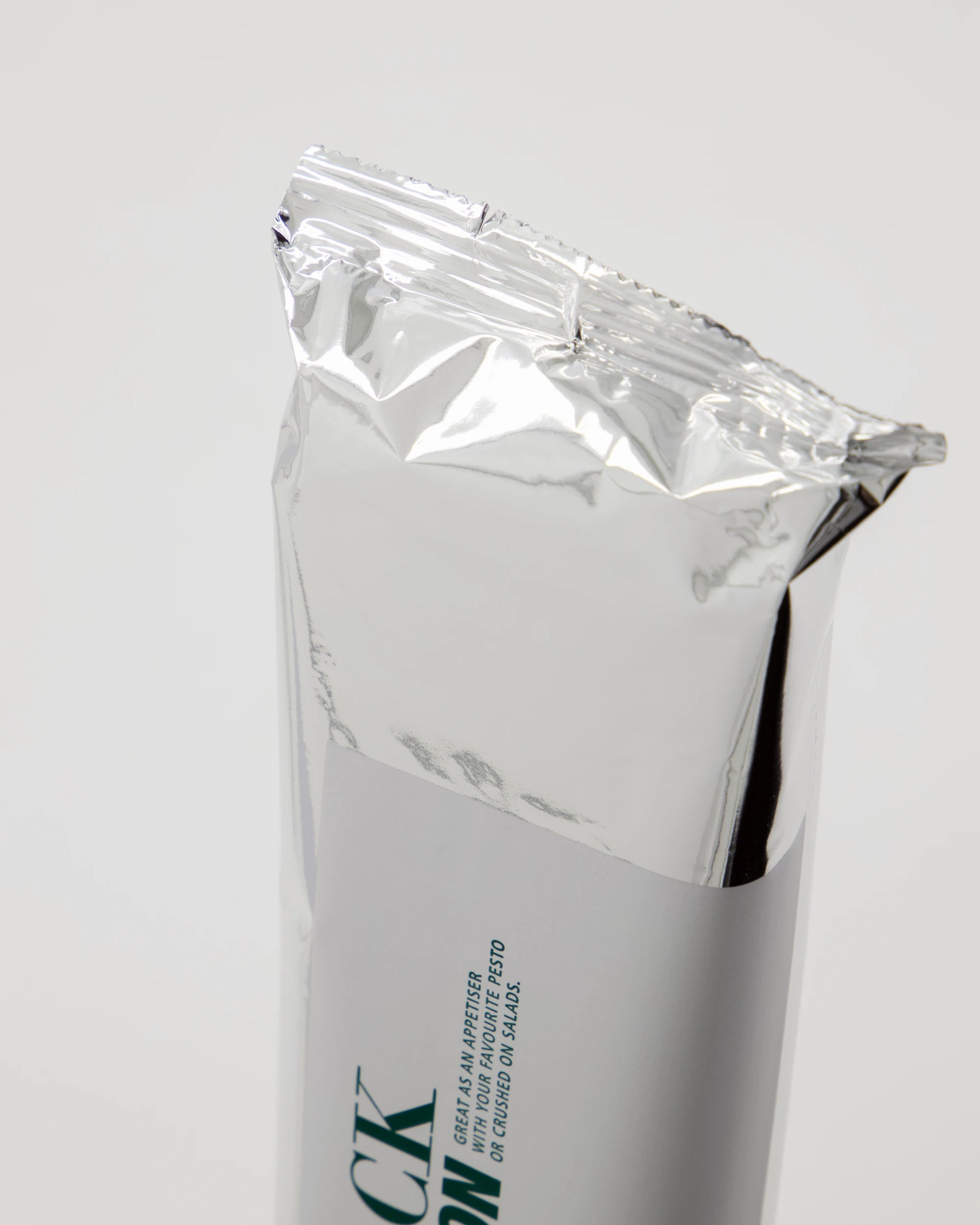 Nicolas Vahé Sour Cream & Onion Crispy Snack