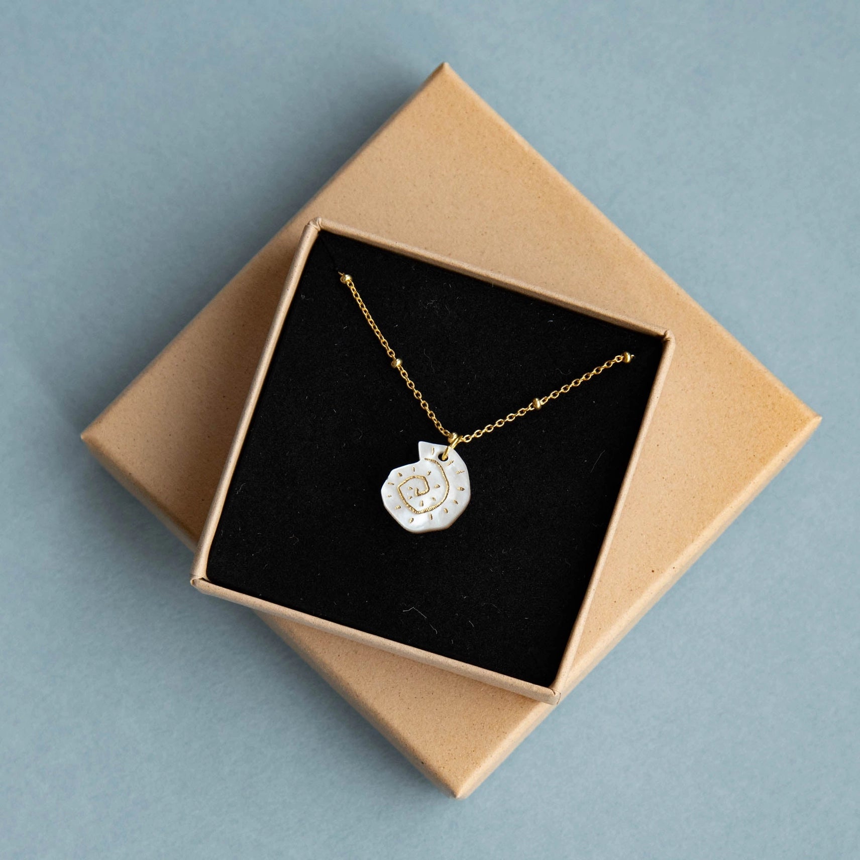 Pepper You Acrylic & Wood Shell Hoop Necklace - Lifestory