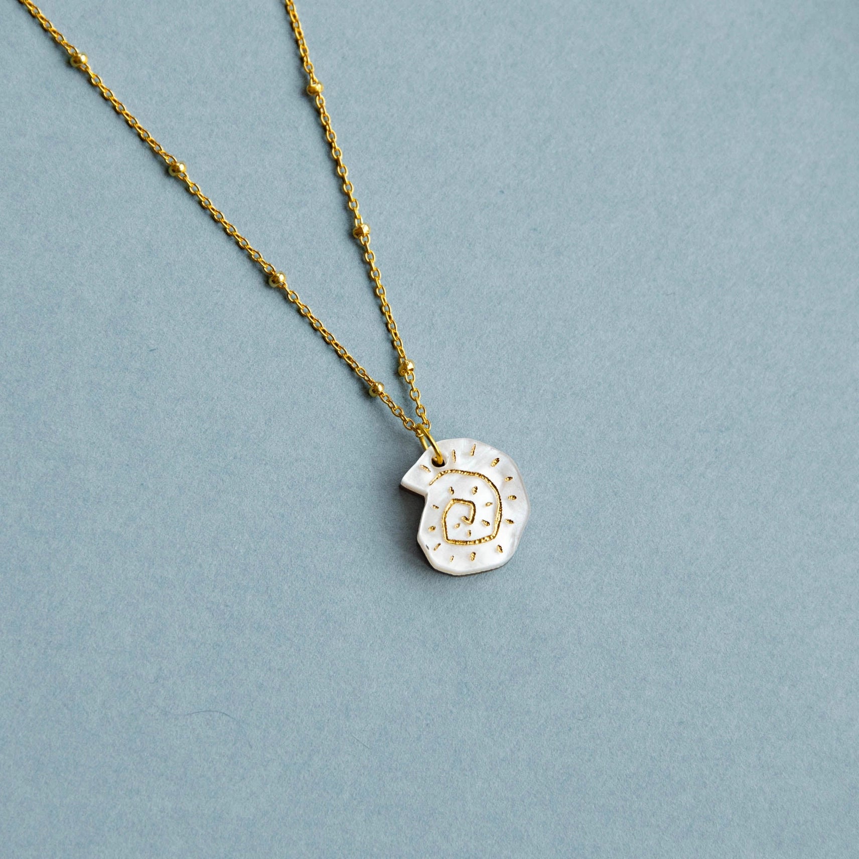 Pepper You Acrylic & Wood Shell Hoop Necklace - Lifestory