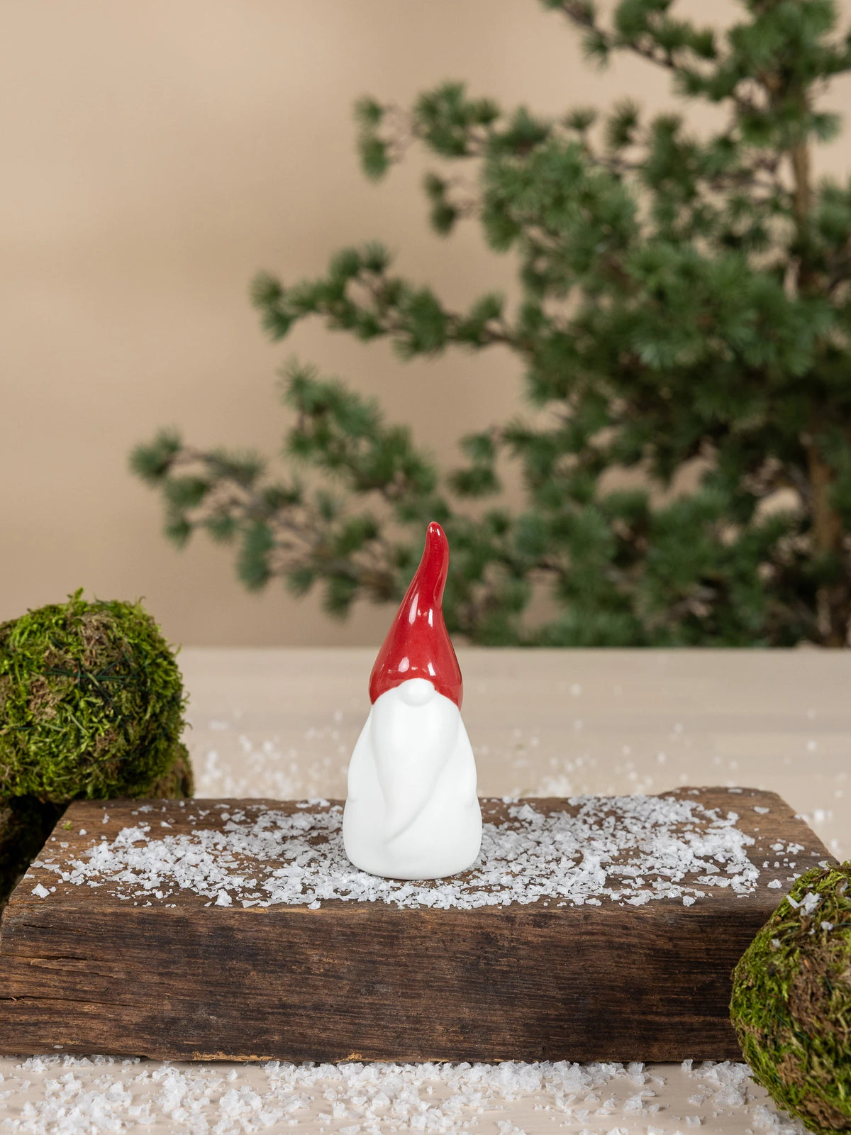 Storefactory Svante miniature Ceramic Ornament in Red