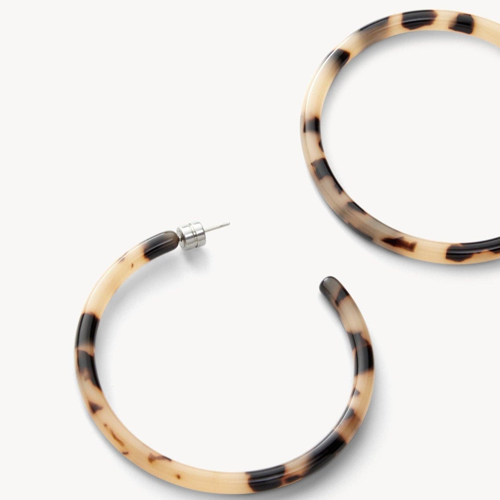 MACHETE Large Hoops in Blonde Tortoise Acetate - Lifestory