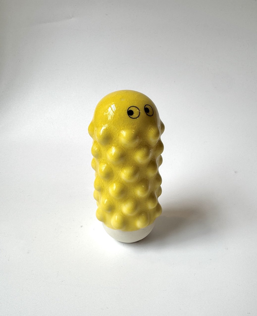 Familia Figurine, Mimi | Honey | by Studio Arhoj