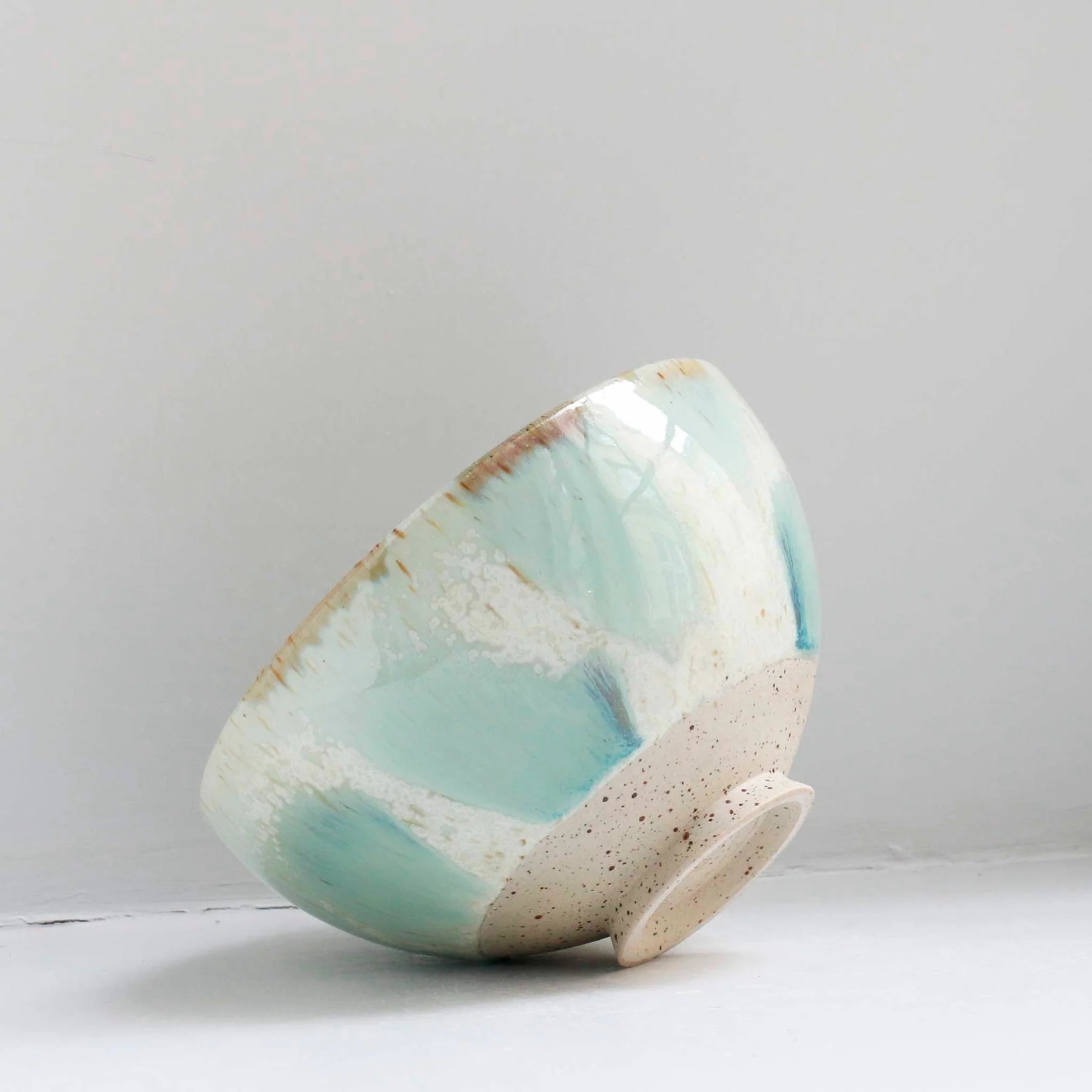 Sun Bowl | Whispy Mint Crystal | by Studio Arhoj