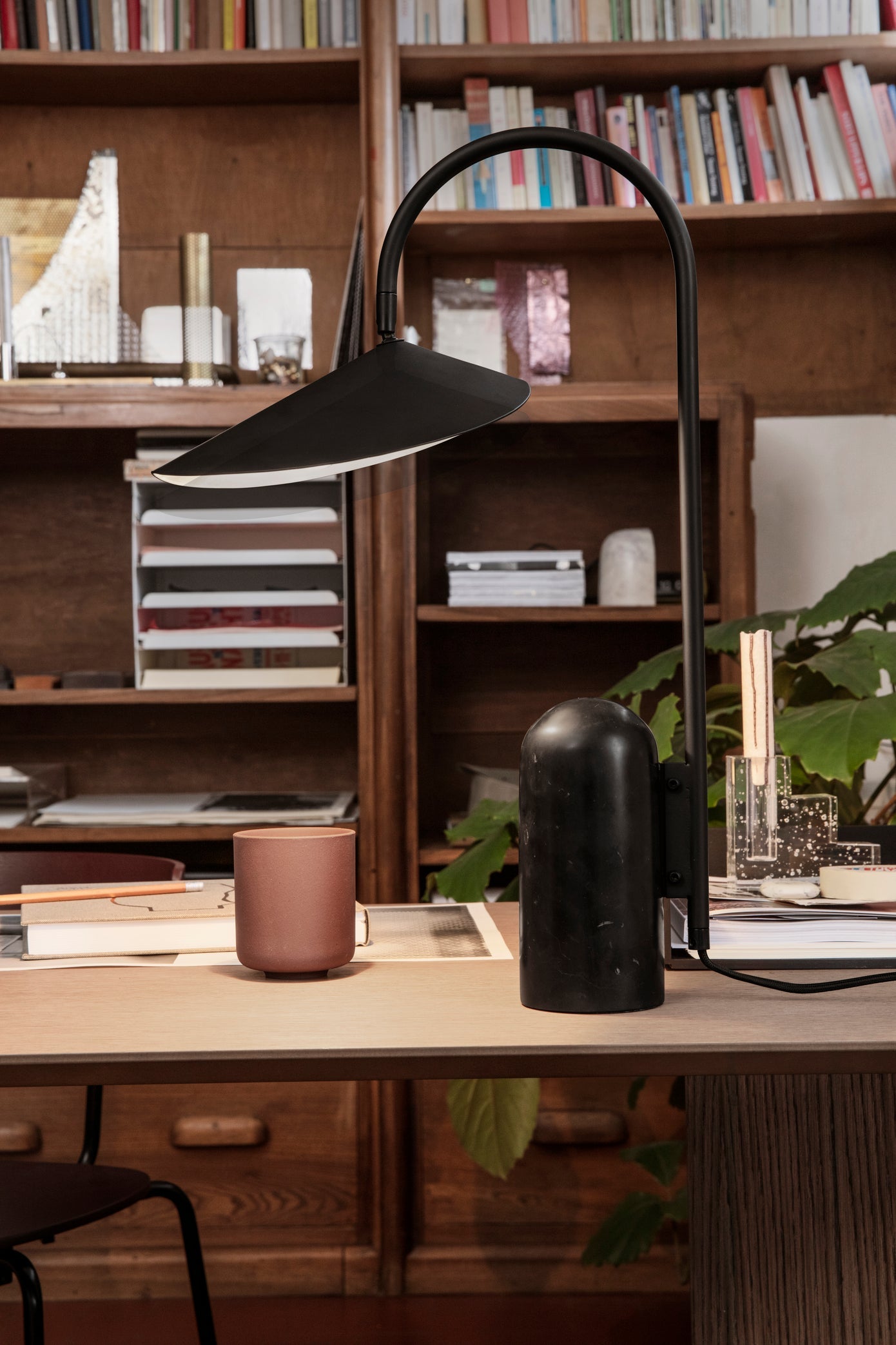 Arum Table Lamp | Black/Black Marble | by ferm Living - Lifestory