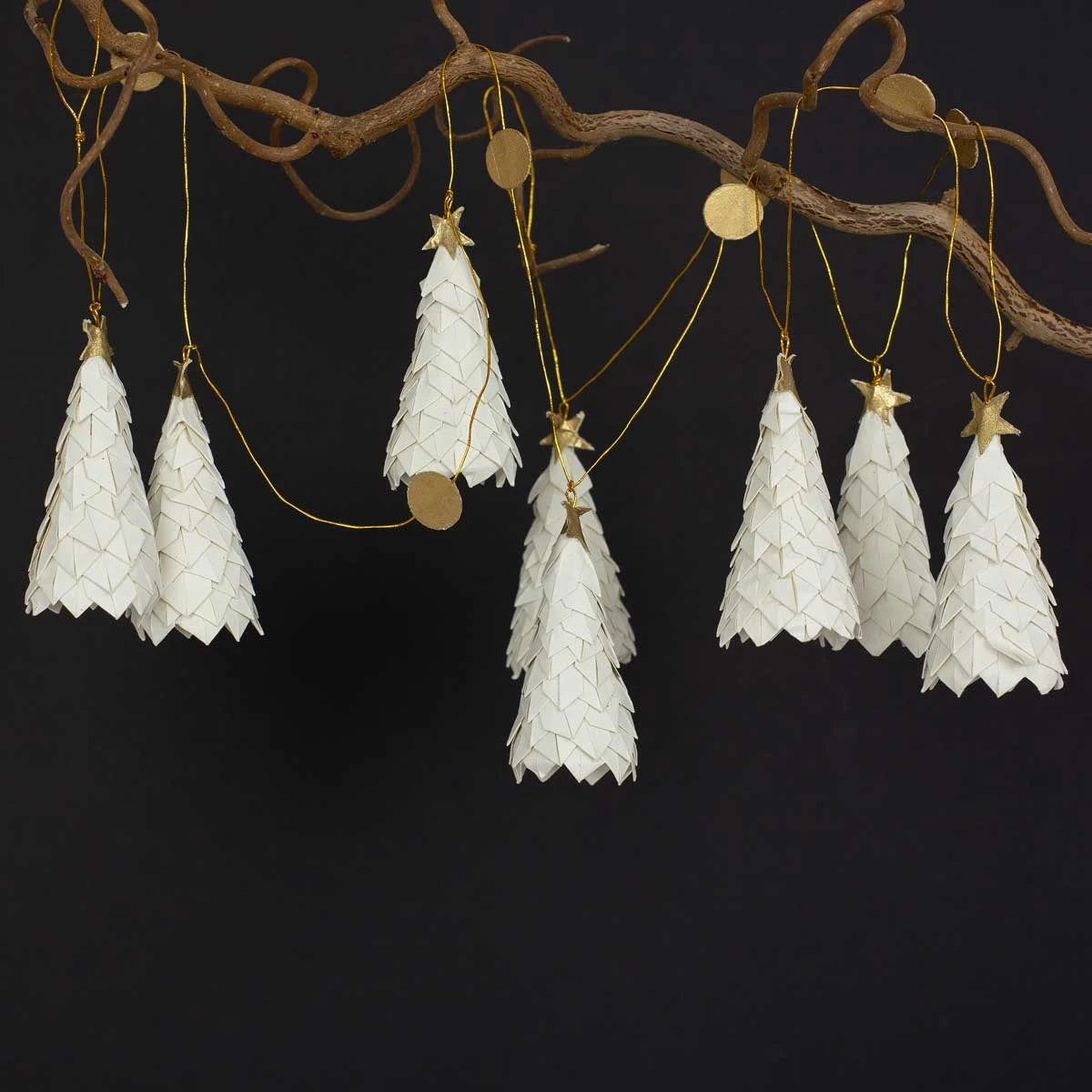 White Fir Hanging Garland 150cm in White & Gold