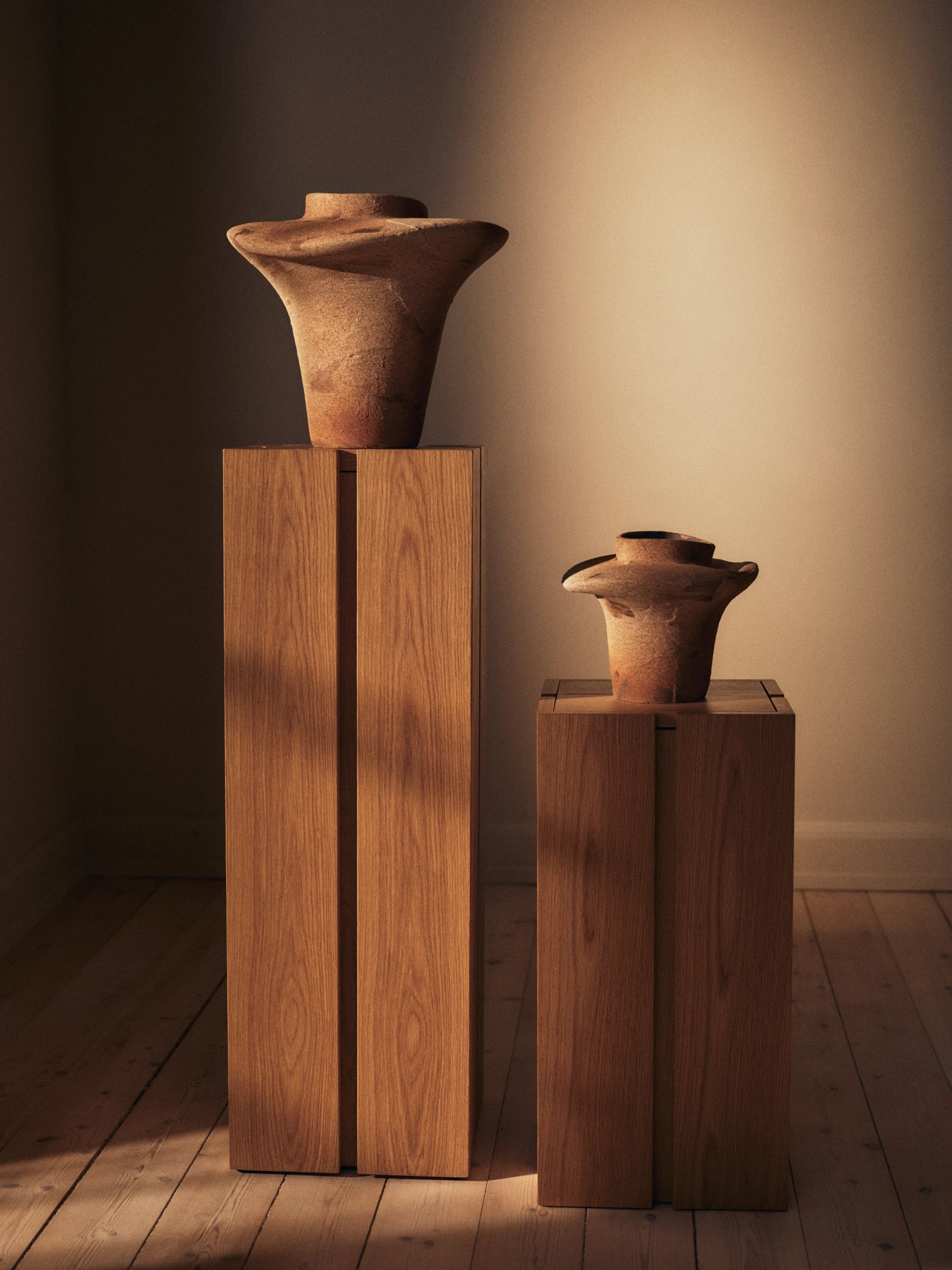 Ferm Living Evio Vase Large in Elm Green - Lifestory