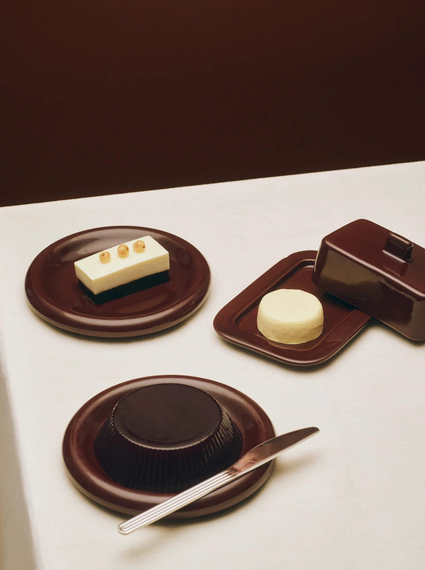 HAY Barro Butter Dish in Glazed Terracotta - Lifestory