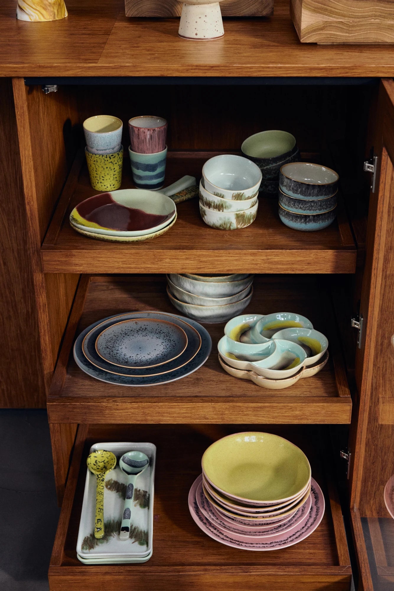 HKLIVING Set of 2 Ceramic Serving Spoons in Various Colourways - Lifestory