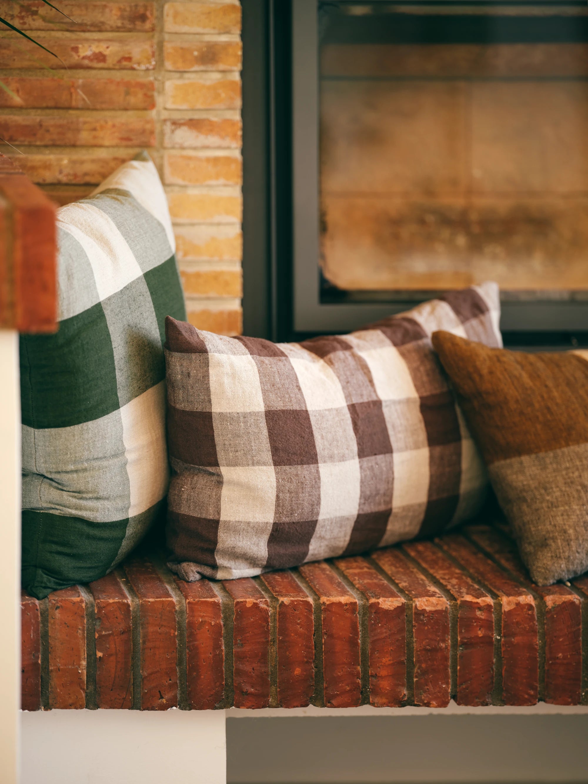 HKLIVING Square Woven Linen Cushion (50 x 50cm) in Lowlands - Lifestory