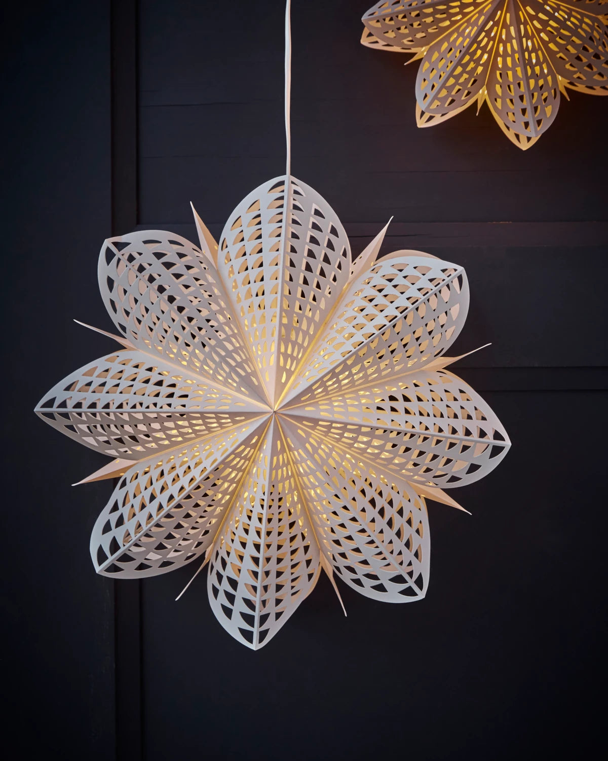 House Doctor Gint Paper Star (45cm) in White | Can Be Used With Light - Lifestory