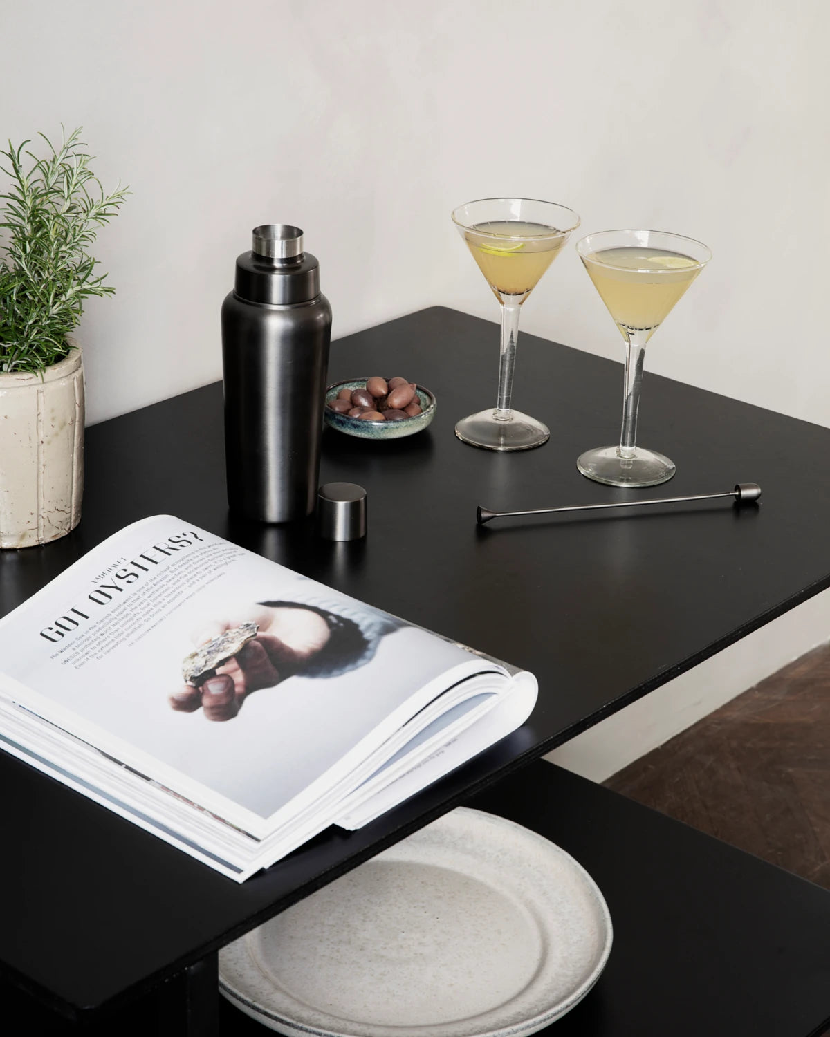 House Doctor Grunge Cocktail Shaker in Gunmetal Stainless Steel - Lifestory