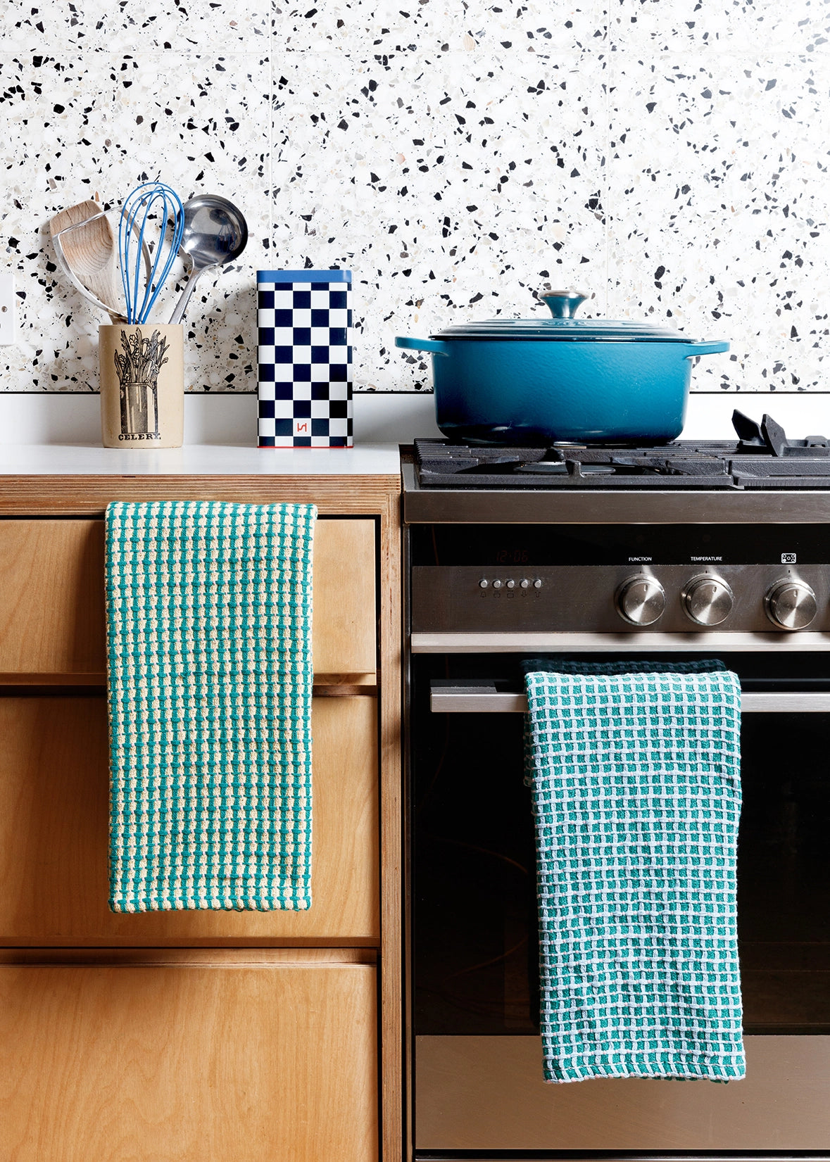 Sophie Home Airtight Pantry Tin / Container in Various Colours