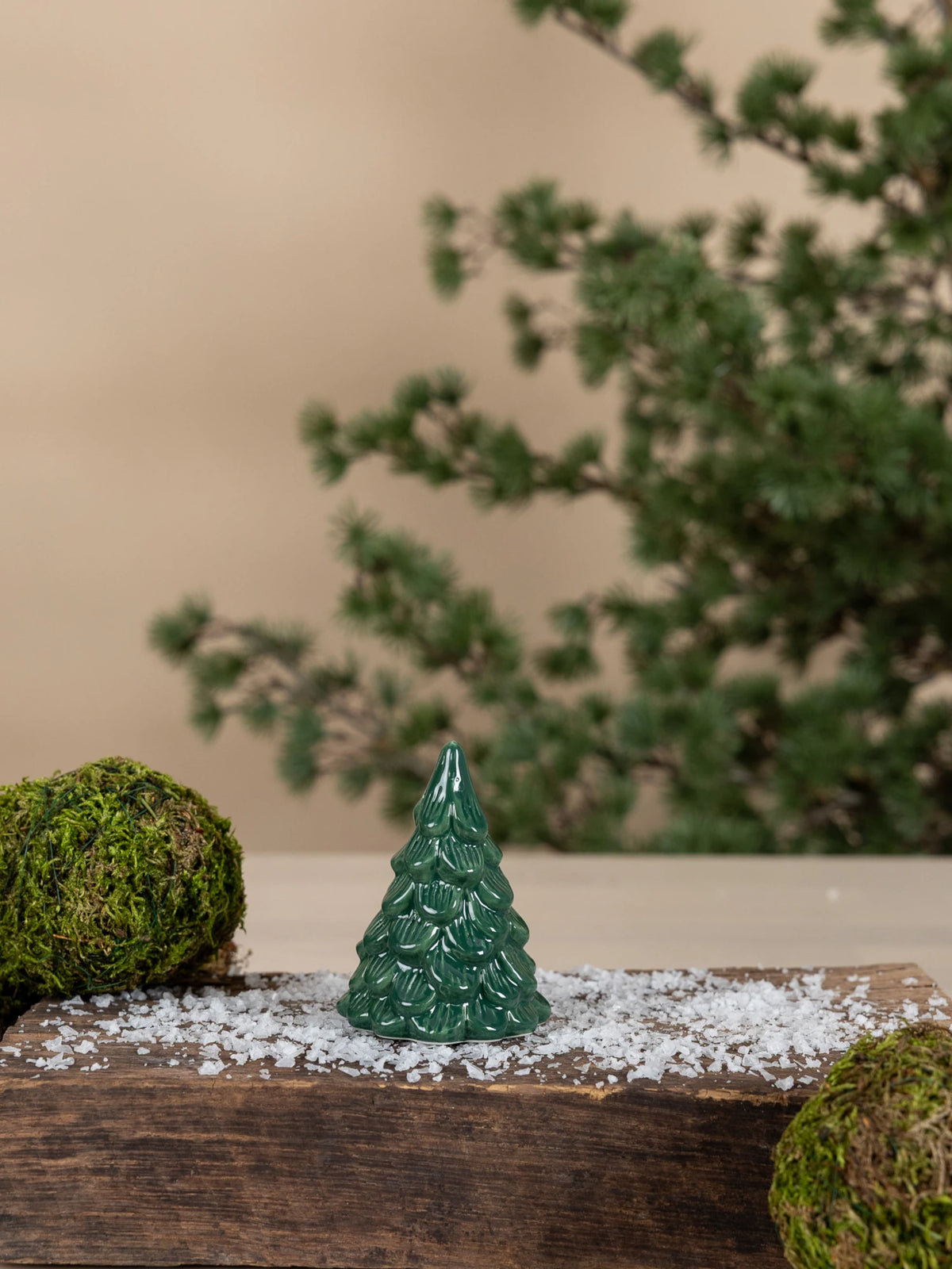 Norrskog Small Ceramic Tree in green by Storefactory | Lifestory