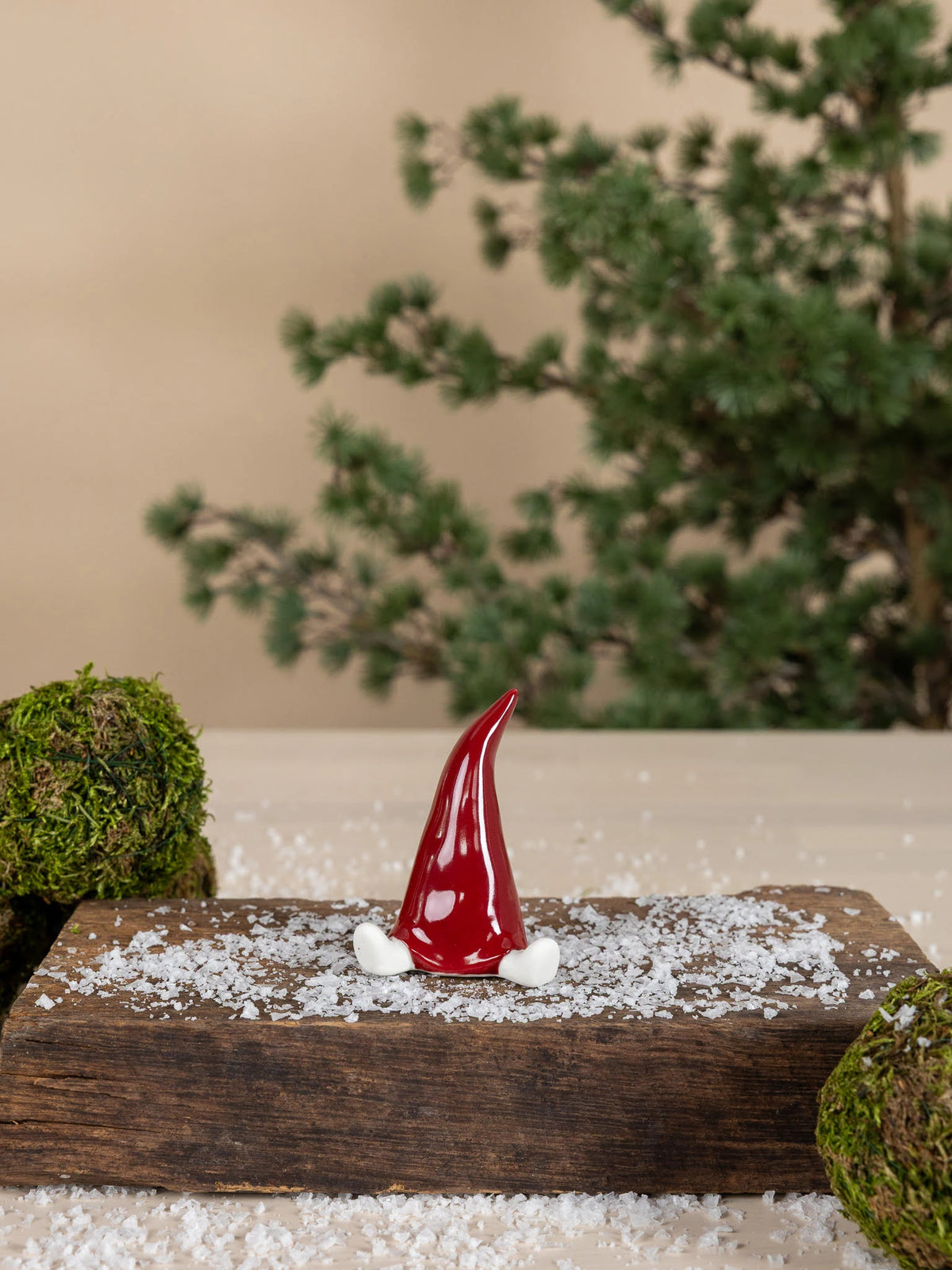 Storefactory Ture Ceramic Ornament in Red