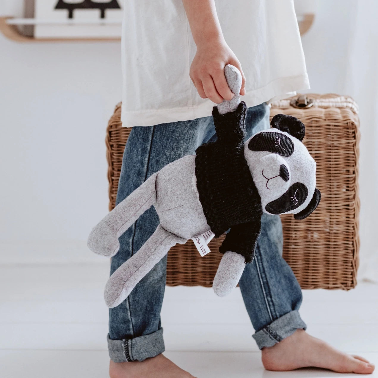 Cecil Panda by and the little dog laughed | Lifestory