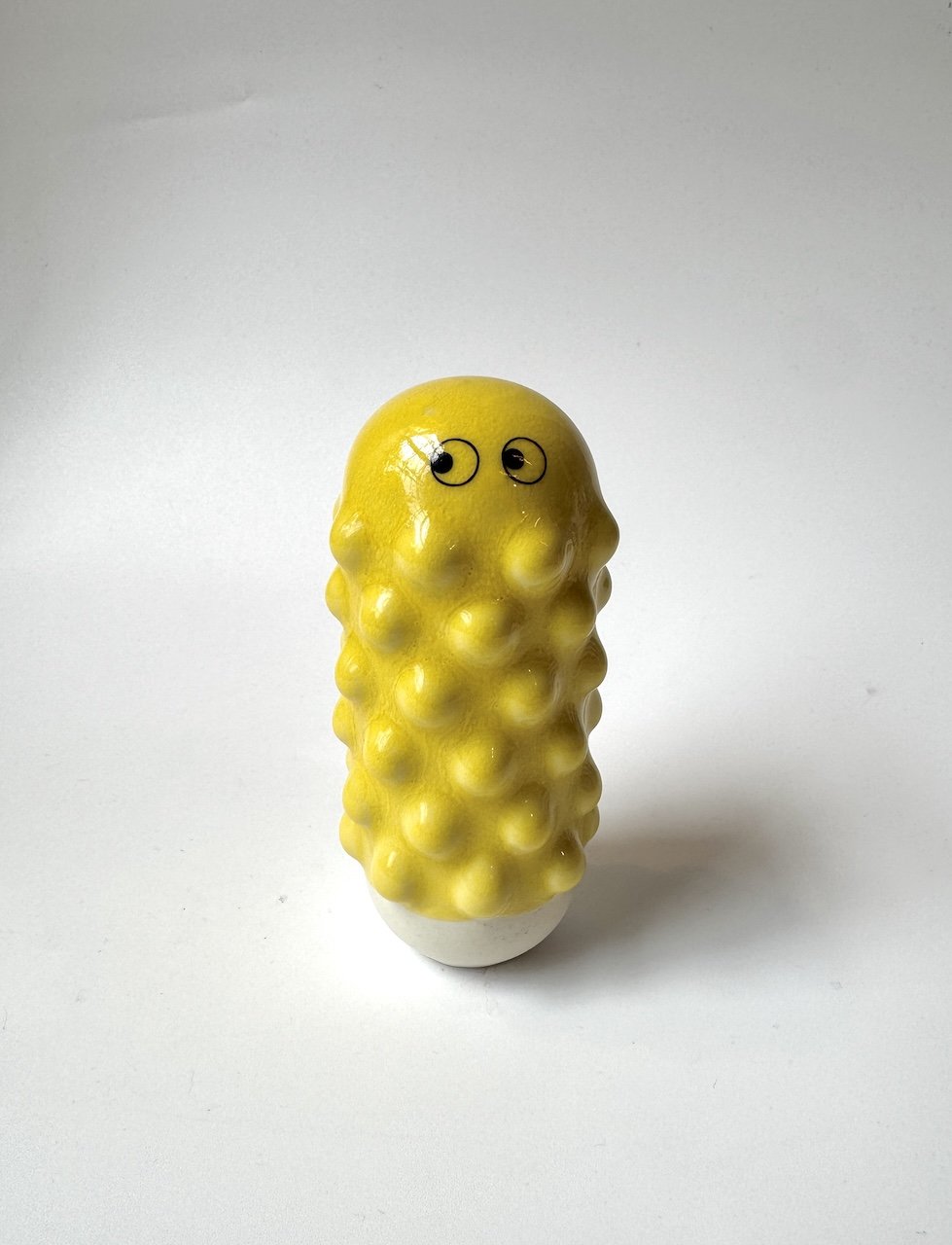 Familia Figurine, Mimi | Honey | by Studio Arhoj