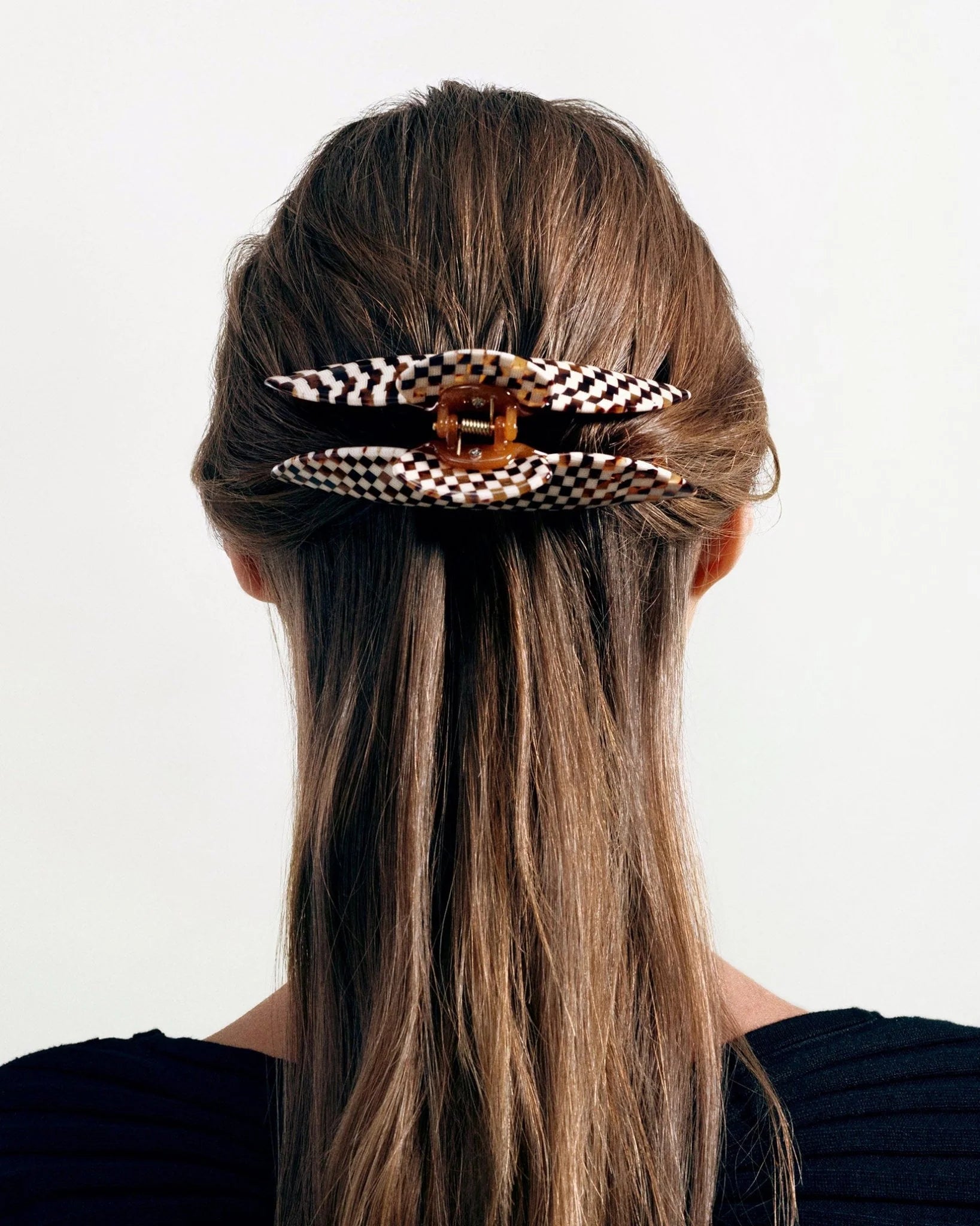 MACHETE Jumbo Heirloom Claw in Classic Tortoise Acetate - Lifestory