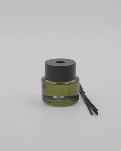 Reed Diffuser Oud Leaf by Meraki | Lifestory