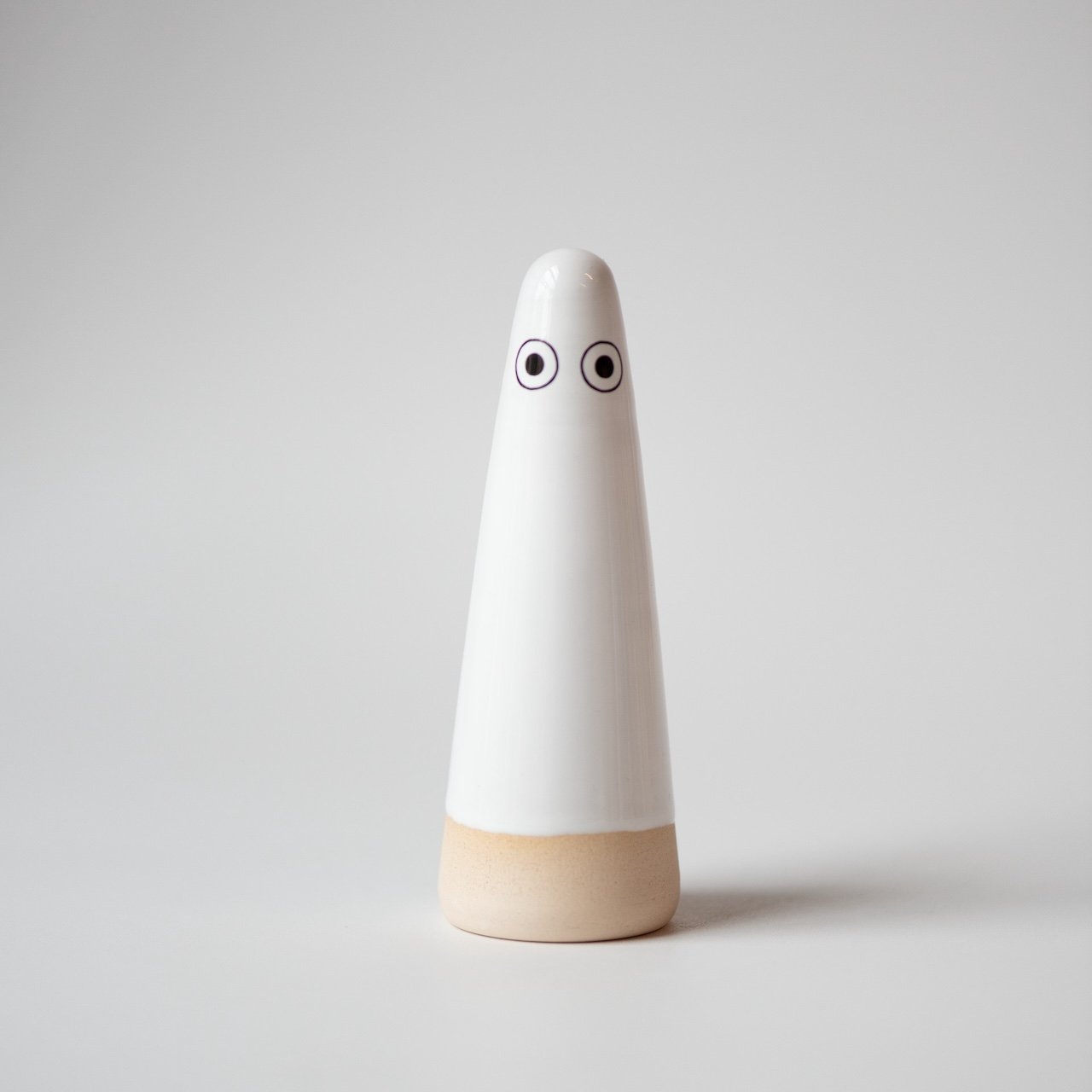 Ghost | Classic White | Ceramic Figurine | by Studio Arhoj - Lifestory