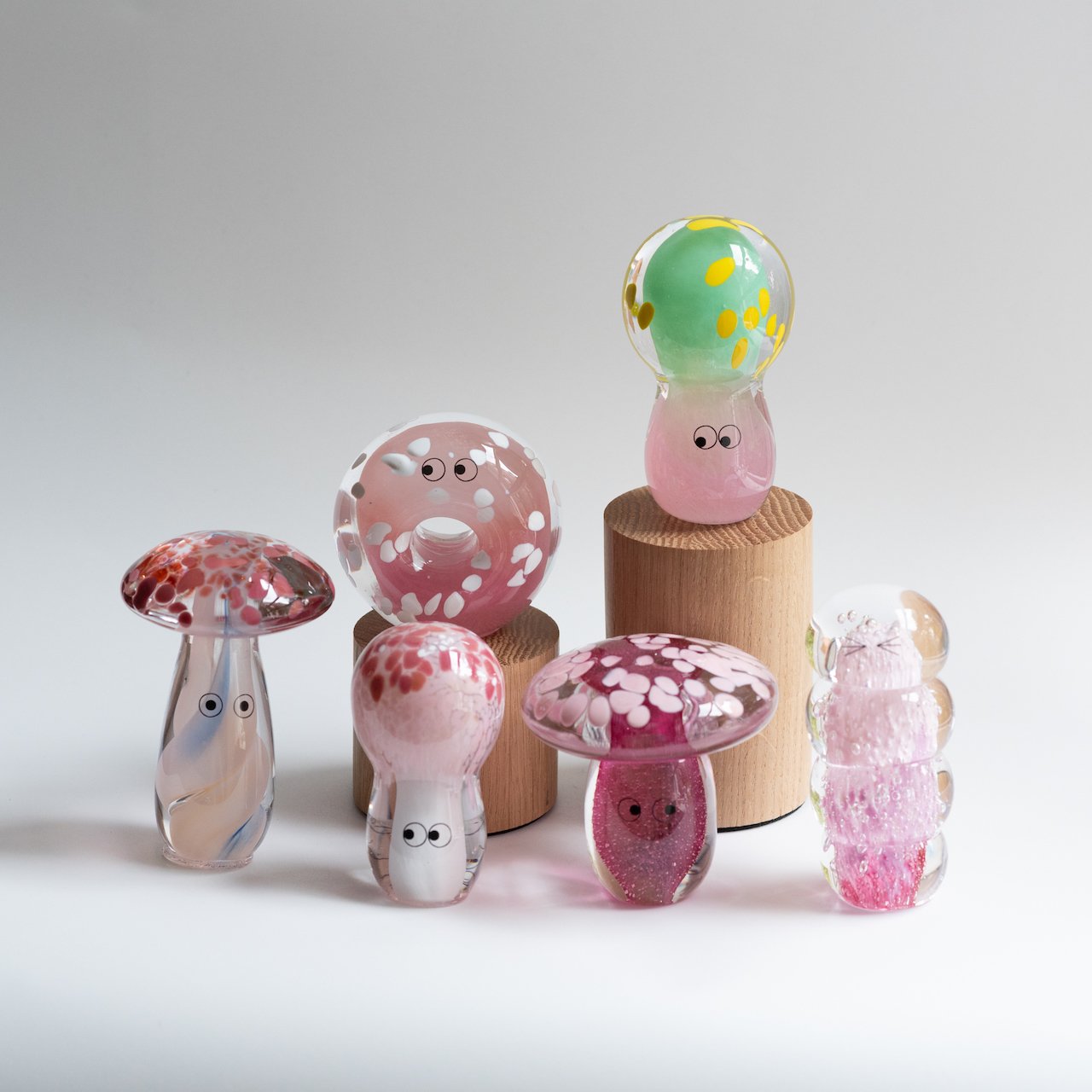 Crystal Blob | Caspian | handblown by Studio Arhoj - Lifestory