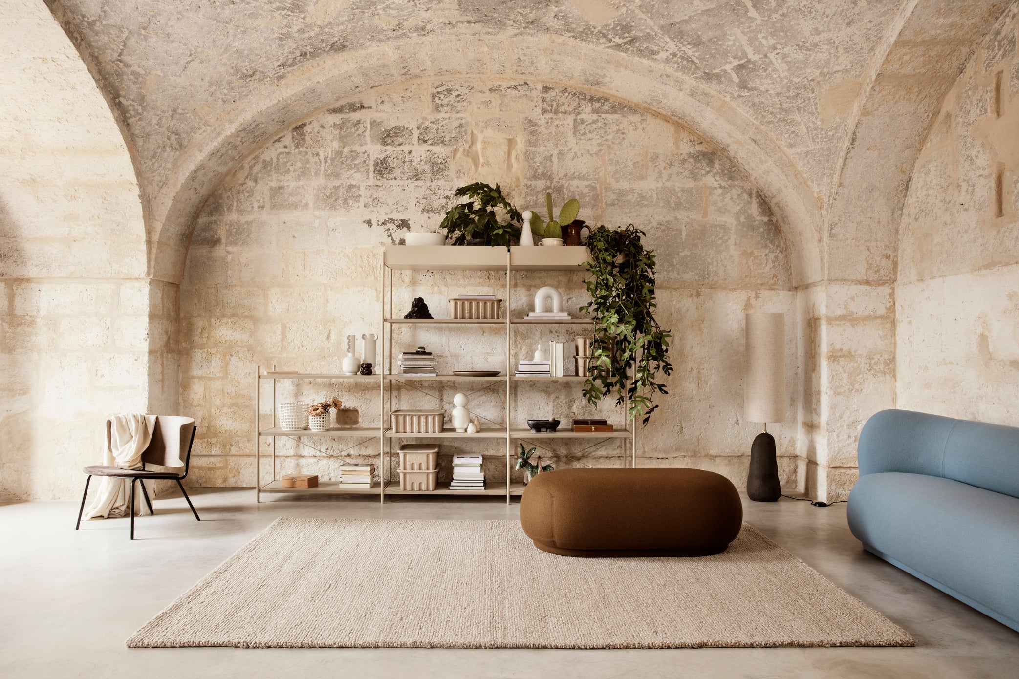 Vuelta arch lamp | White | Reeded Glass - Lifestory - ferm LIVING