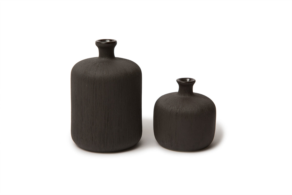 Bottle with Gift Box | Medium | Black | by Lindform - Lifestory - Lindform